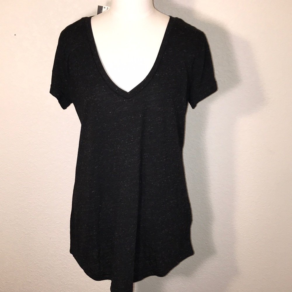 Adidas curved neck V-neck shirt - Picture 2 of 8